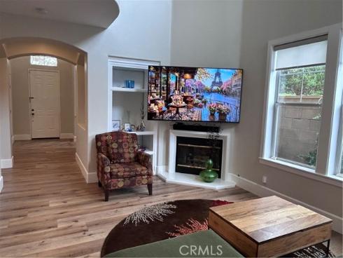 22 Mineral King , Irvine, CA