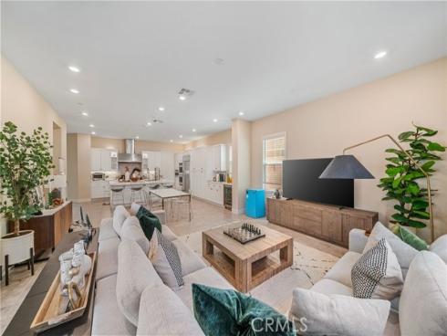 81 Pelican Lane, Irvine, CA