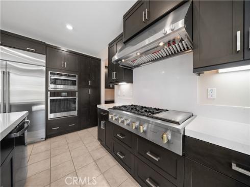 242  Chorus  , Irvine, CA