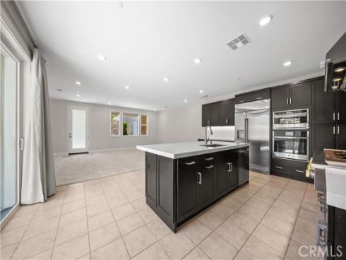 242  Chorus  , Irvine, CA