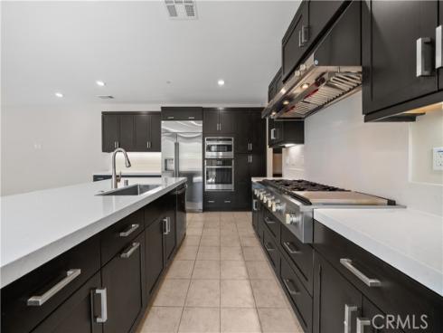 242  Chorus  , Irvine, CA