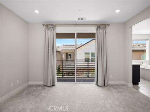 242  Chorus  , Irvine, CA