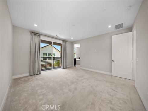 242  Chorus  , Irvine, CA