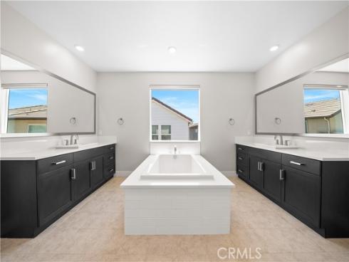 242  Chorus  , Irvine, CA