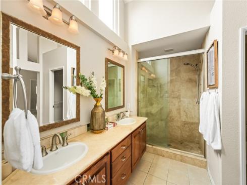 2 Cordoba , Irvine, CA