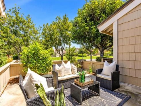 86 Sandpiper 17 , Irvine, CA