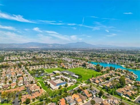 86 Sandpiper 17 , Irvine, CA