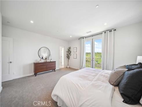 208 Canterbury , Irvine, CA