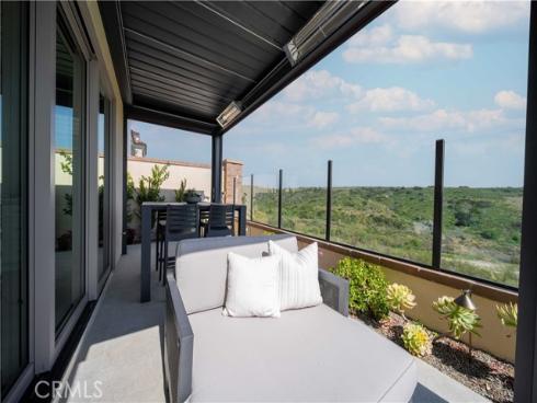 208 Canterbury , Irvine, CA