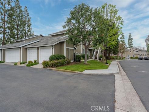 342 Monroe #213 , Irvine, CA