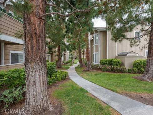 342 Monroe #213 , Irvine, CA