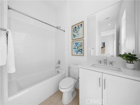 125 Sawbuck , Irvine, CA