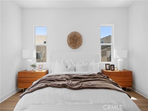 125 Sawbuck , Irvine, CA