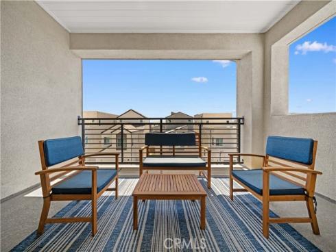 125 Sawbuck , Irvine, CA