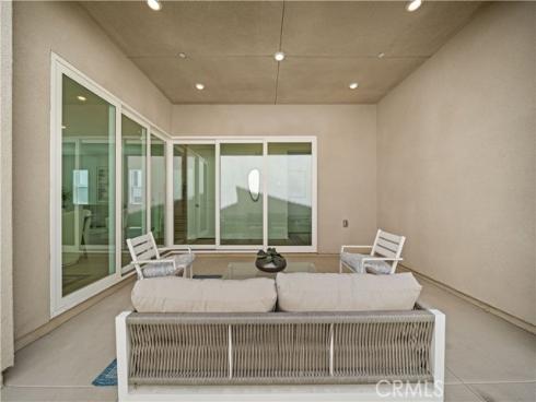 125 Sawbuck , Irvine, CA