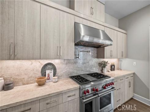 105 Cutlass , Irvine, CA