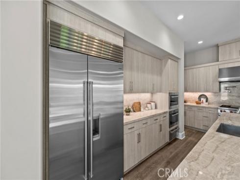 105 Cutlass , Irvine, CA