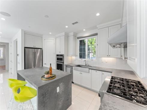 125 Toretta , Irvine, CA