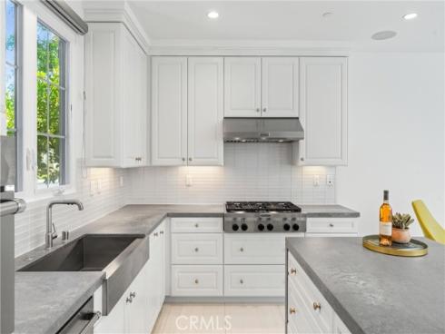 125 Toretta , Irvine, CA