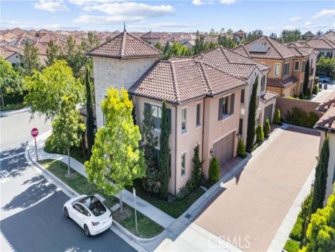 125 Toretta , Irvine, CA