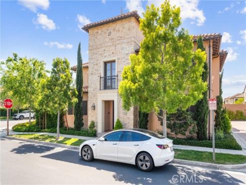 125 Toretta , Irvine, CA