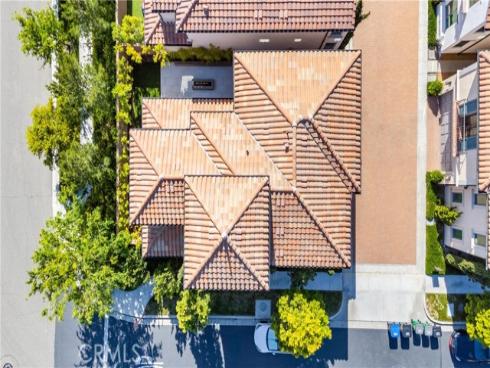 125 Toretta , Irvine, CA