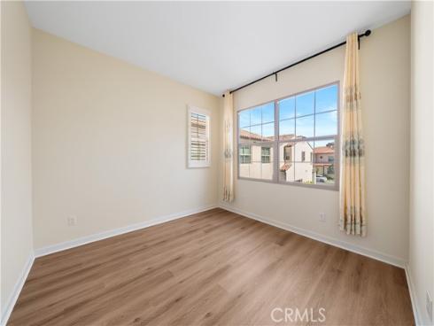 111  Messenger  , Irvine, CA