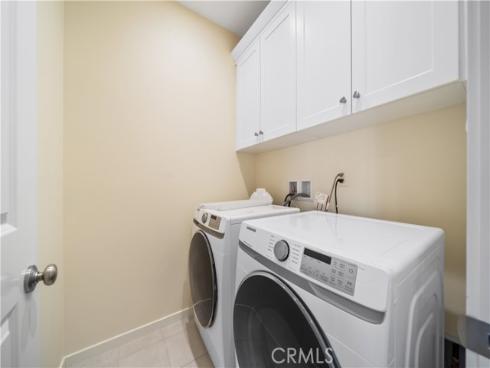 111  Messenger  , Irvine, CA