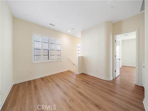 111  Messenger  , Irvine, CA