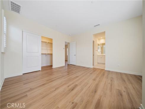 111  Messenger  , Irvine, CA