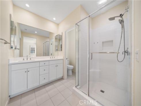 111  Messenger  , Irvine, CA