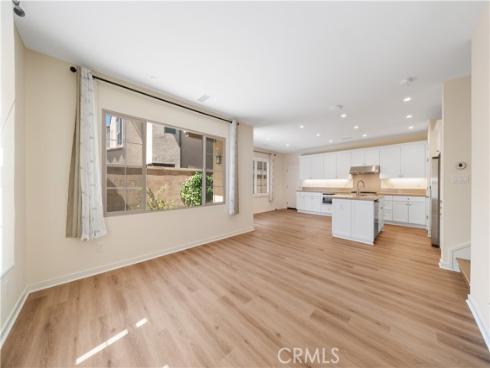 111  Messenger  , Irvine, CA