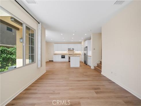 111  Messenger  , Irvine, CA