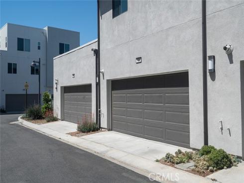 208 Novel , Irvine, CA