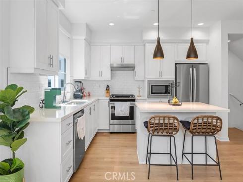 208 Novel , Irvine, CA