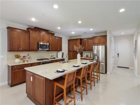 213 Wicker , Irvine, CA