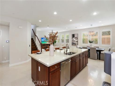 213 Wicker , Irvine, CA