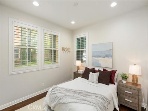 213 Wicker , Irvine, CA