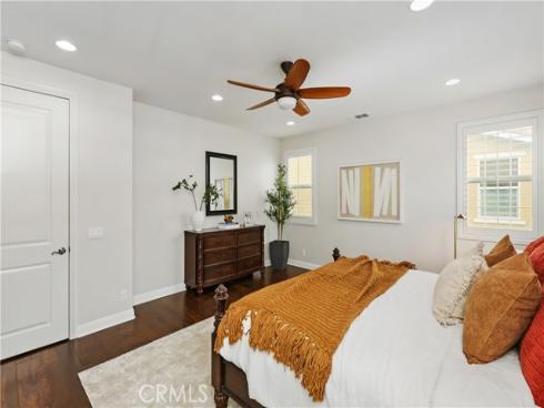 213 Wicker , Irvine, CA