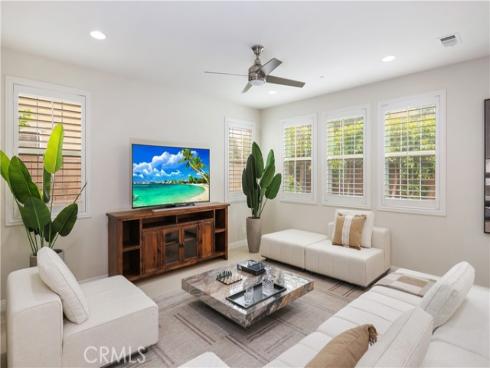 213 Wicker , Irvine, CA