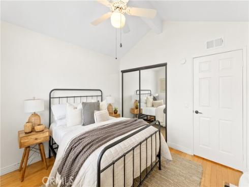 10 Cedarlake 4 , Irvine, CA