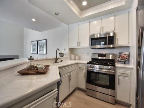 85  Briarglen  , Irvine, CA