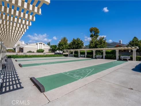 85  Briarglen  , Irvine, CA