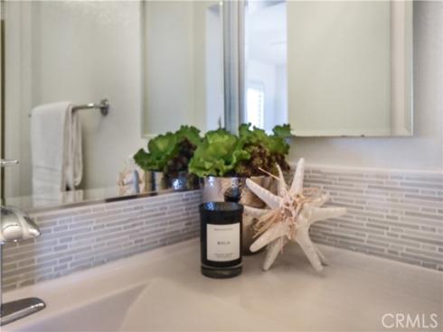 85  Briarglen  , Irvine, CA