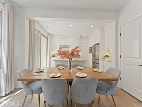 115 Oak Forest , Irvine, CA