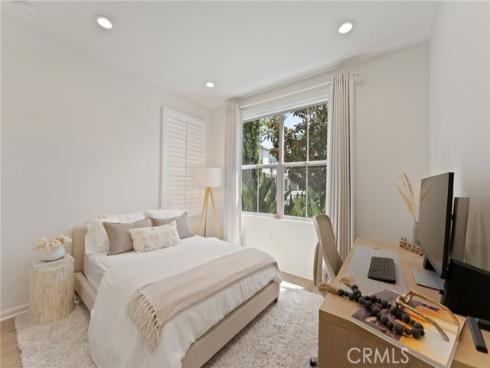 115 Oak Forest , Irvine, CA