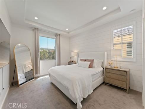 115 Oak Forest , Irvine, CA