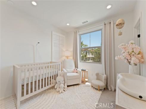 115 Oak Forest , Irvine, CA