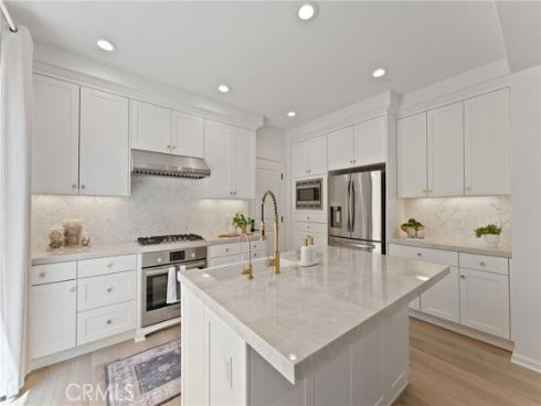 115 Oak Forest , Irvine, CA