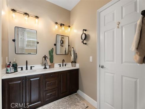 9 Healdsbury , Irvine, CA